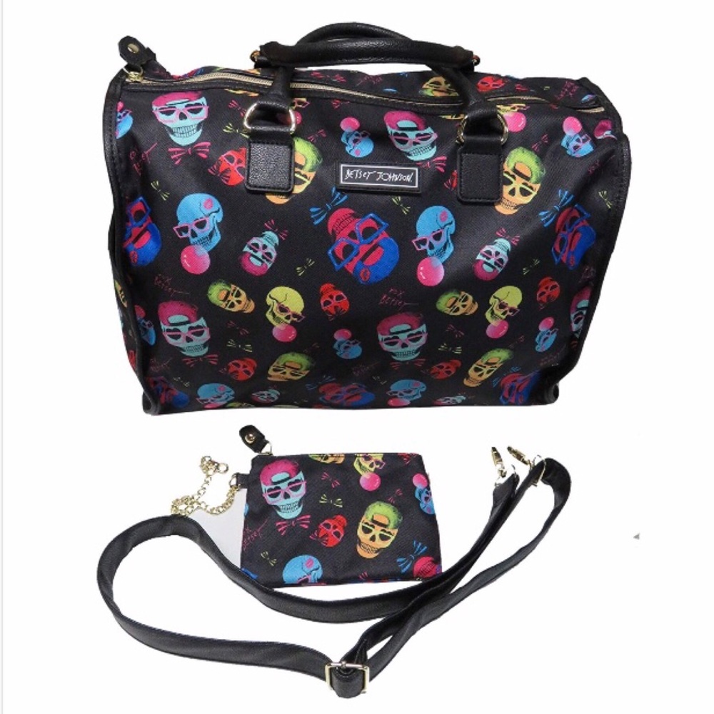 Betsey Johnson Skull Party Large Duffel Weekender - Picture 2 of 8